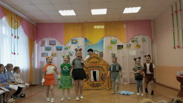 Большой семейный фестиваль театрализованной игры "Сказка за сказкой" Большой семейный фестиваль театрализованной игры "Сказка за сказкой".